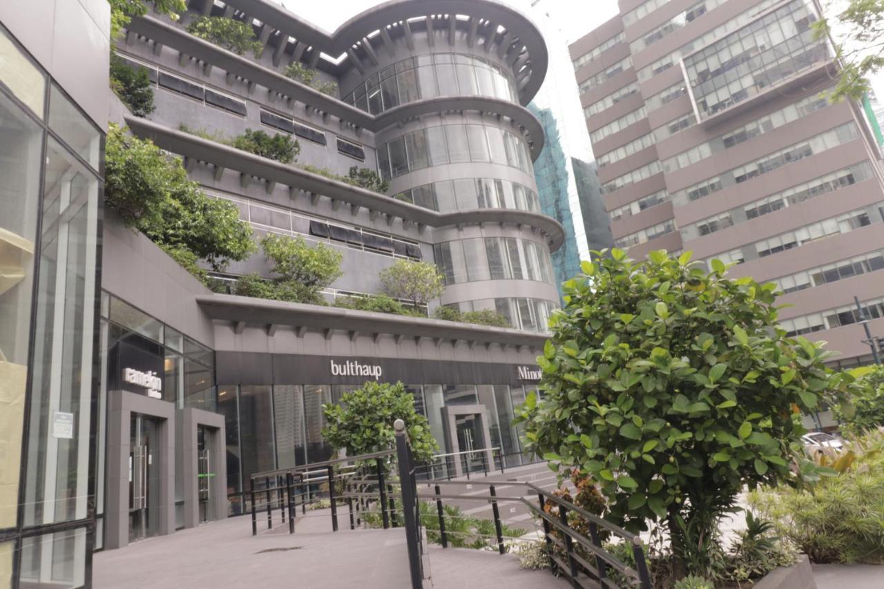 Oasis Regency @ Fort Victoria Bgc Taguig Exterior foto